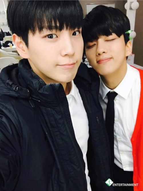 - Article -.  Starcast передайте всем: певцы Номер Один здесь! 01