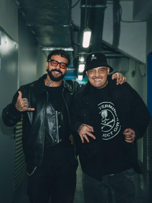 Коренные москвичи гуф и Тимати делятся фото с недавнего концерта.

