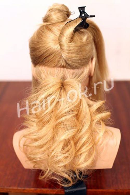 Пышная прическа на выпускной на основе хвостов. 03