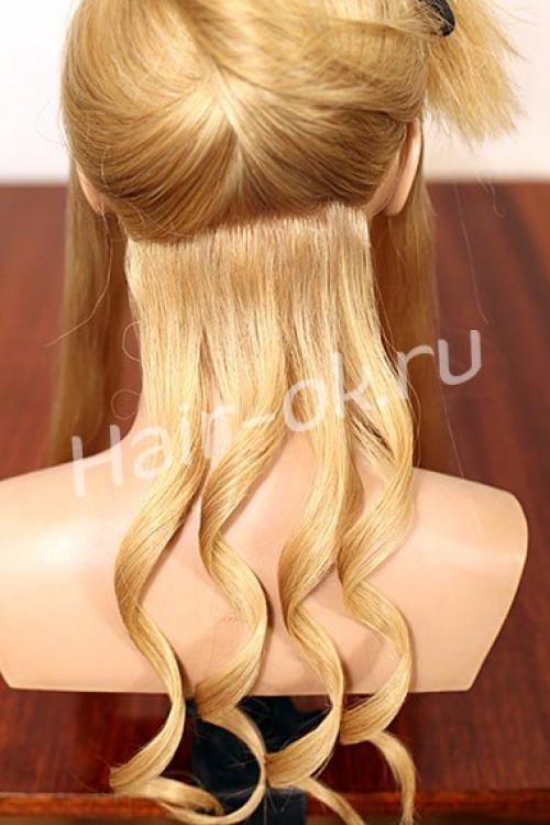 Пышная прическа на выпускной на основе хвостов. 01