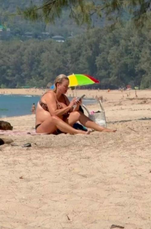 Анна Семенович спровоцировала слухи о беременности - фанаты обсуждают новые фото с отдыха. 01