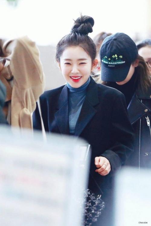 Запрос!   Гигантская шишечка из волос Айрин. 04 Запрос!   Гигантская шишечка из волос Айрин. 04