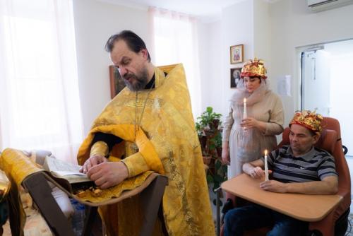 Венчание в хосписе - это решение быть вместе на самом глубоком уровне. 04