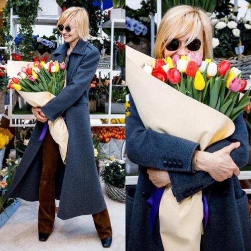 Немного весеннего настроения от наших звезд. 02