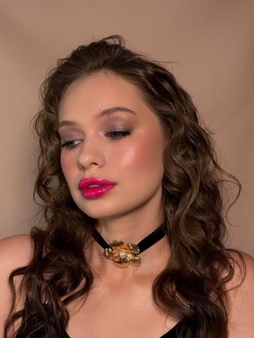 Когда немного не определились, чего хочется понежнее или поярче. 04