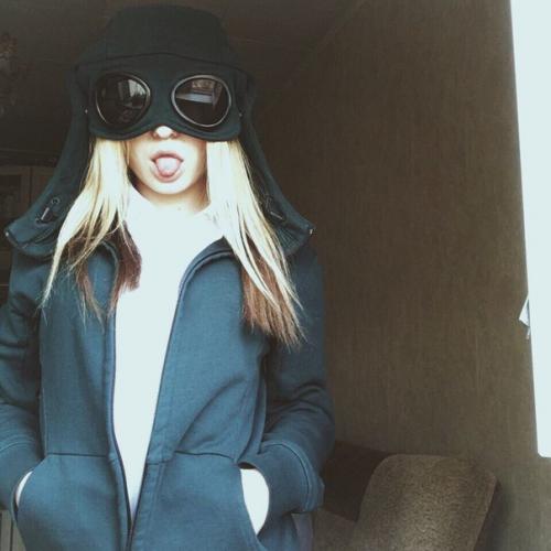 Поясните. Анон. Данон нахуй. 01