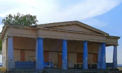 О чем шумят тополя. 04