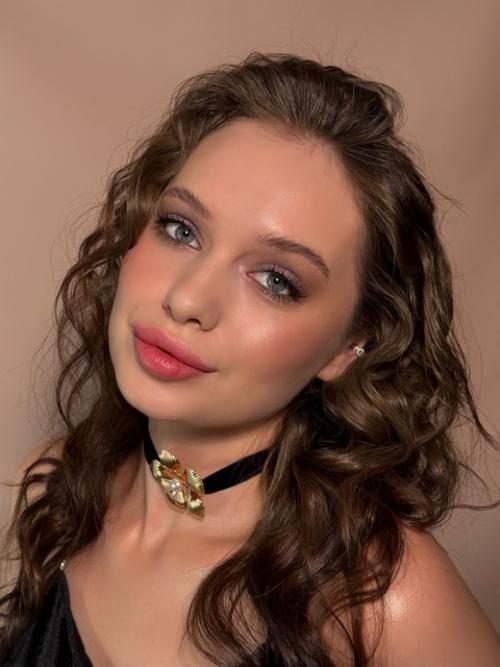 Когда немного не определились, чего хочется понежнее или поярче. 05