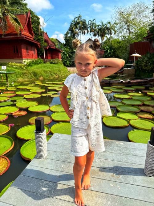 Хочу вам рассказать еще про одно красивое место и шикарную локацию для фото. 05