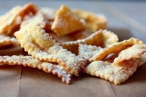 Хворост.  Ингредиенты:   - Мука 2 стакана. 01 Хворост.  Ингредиенты:   - Мука 2 стакана. 01