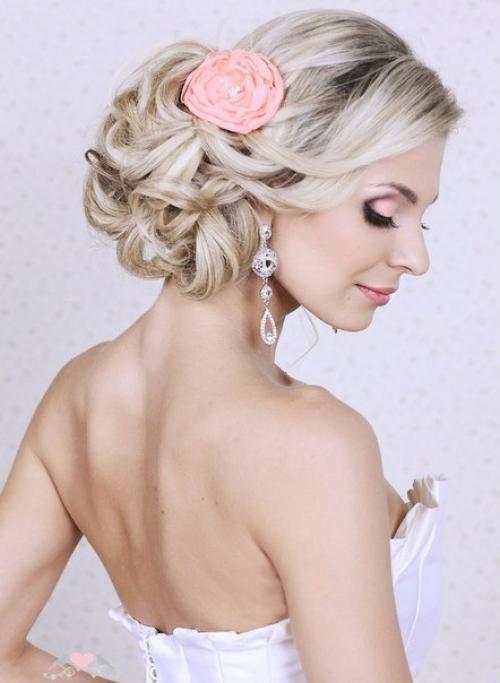 Прическа влияет на то, как складывается день, а в итоге и жизнь. 06