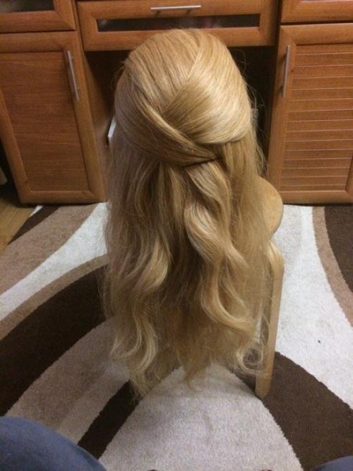 Учимся делать красивую прическу. 03