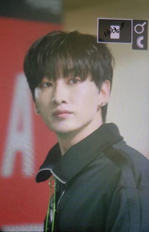 180415 фансайн Суджу в шинчоне (без хичоля и йесона). 02