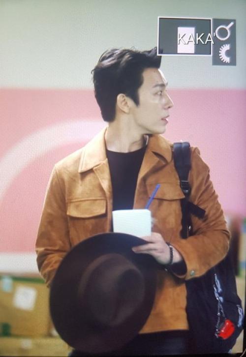 180415 фансайн Суджу в шинчоне (без хичоля и йесона). 04