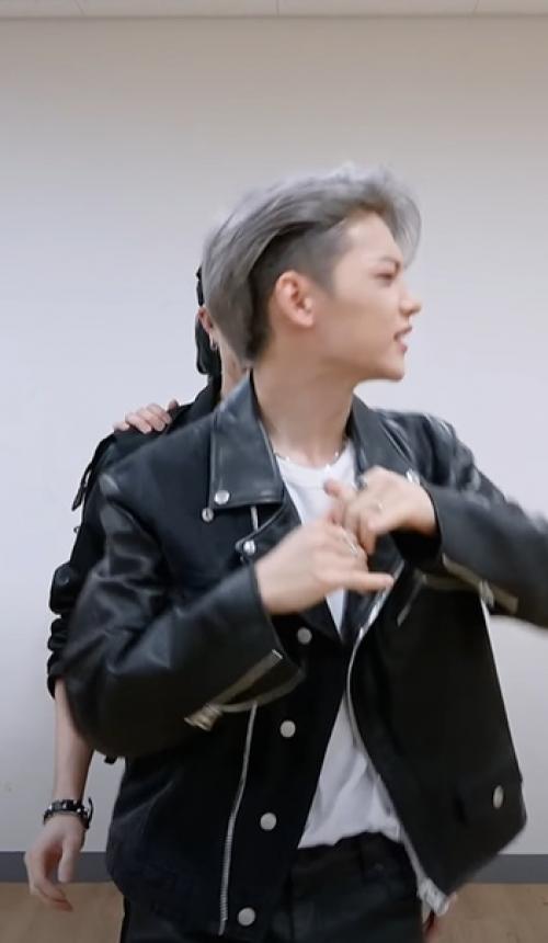 цэ Смерть.  * Глубокий вдох * чан темненький моя любовь. 02