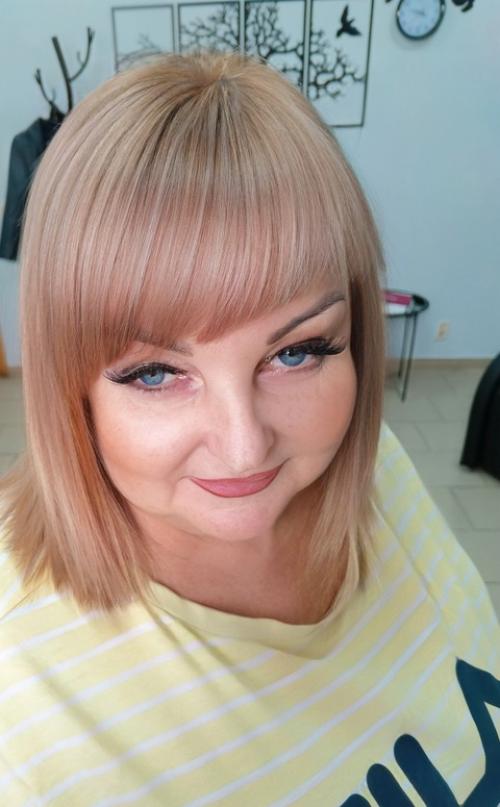 Золотисто - перламутровый цвет волос очень красив и элегантен. 02