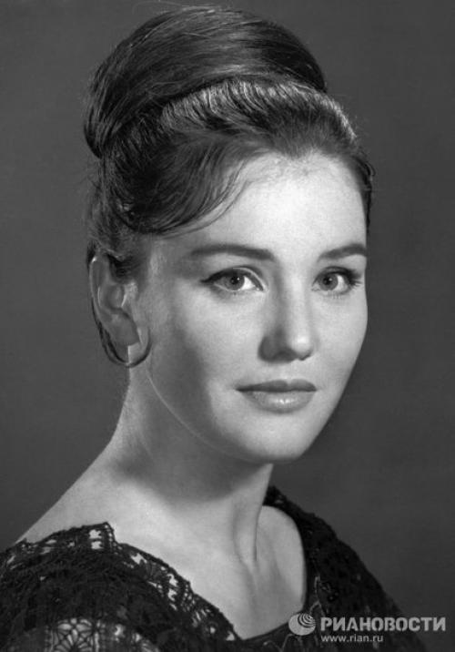 Жанна прохоренко. Вам свою любовь оставляю. 04 Жанна прохоренко. Вам свою любовь оставляю. 04