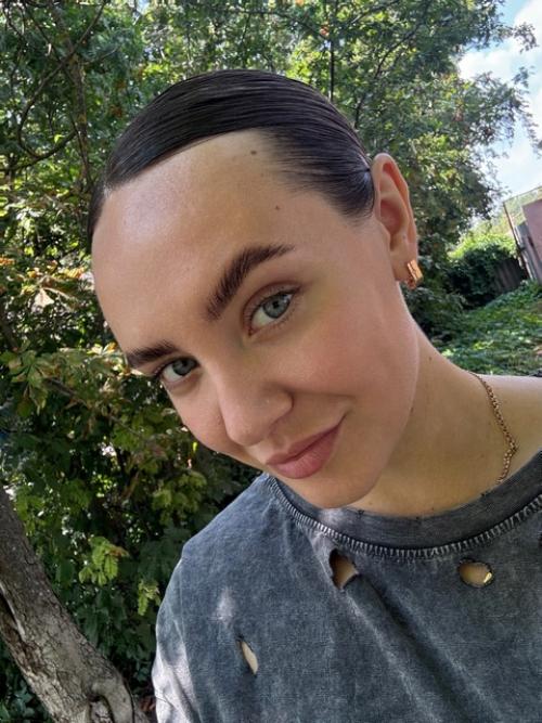 Расскажу немного об этой подборке кадров. 09