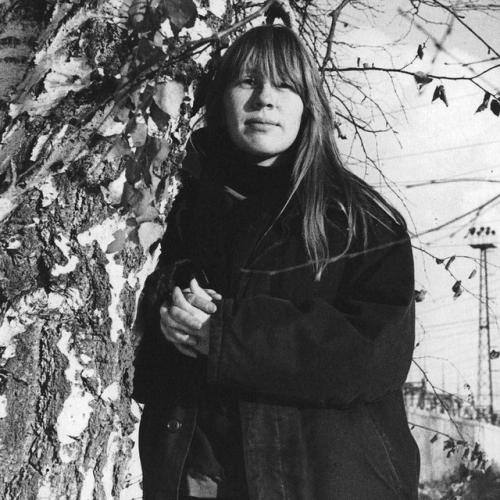 Я думаю, если бы Янка Дягилева узнала бы, что о ней будет писать стилист, как об иконе стиля, она была бы ошарашена, скажем так. 05 Я думаю, если бы Янка Дягилева узнала бы, что о ней будет писать стилист, как об иконе стиля, она была бы ошарашена, скажем так. 05