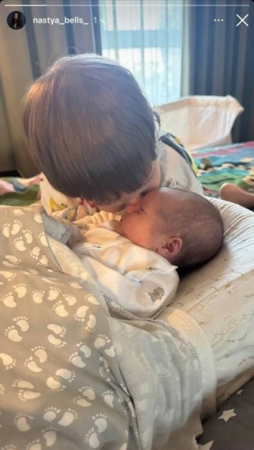 Стендап - комик Ваня усович стал отцом во второй раз. 01