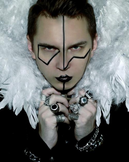 Жизнь так коротка, чтобы носить скучную одежду. 02