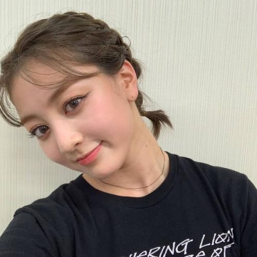 Twicetagram.  1-4 - Я серьезно не делала фото в эти дни. 04