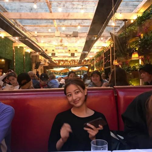 Twicetagram.  1-4 - Я серьезно не делала фото в эти дни. 02