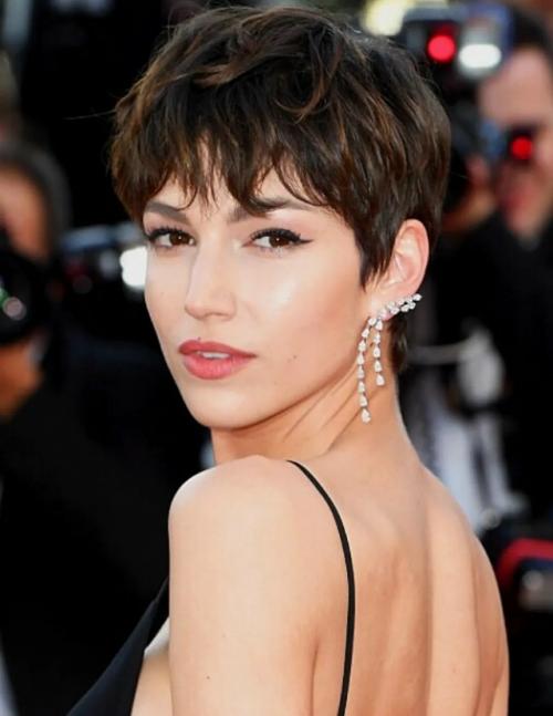 Стрижка - гарсон: 9 примеров модной прически под Мальчика. 05