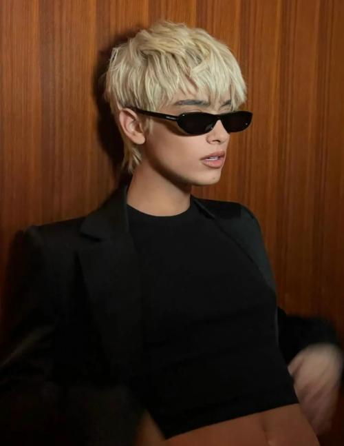 Стрижка - гарсон: 9 примеров модной прически под Мальчика. 04