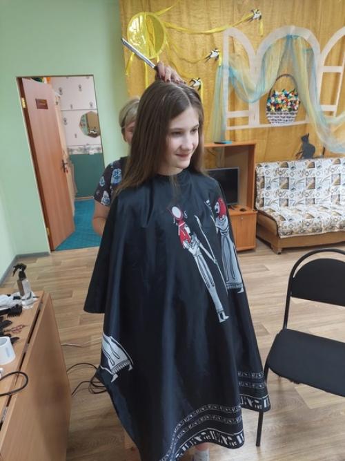 Одним из элементов подготовки к такому важному событию как новый учебный год, является стрижка. 07