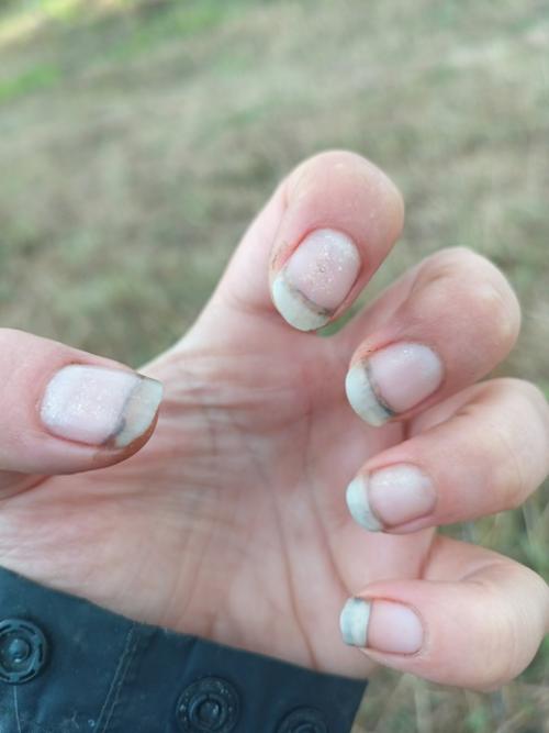 Отказалась от маникюра. 07