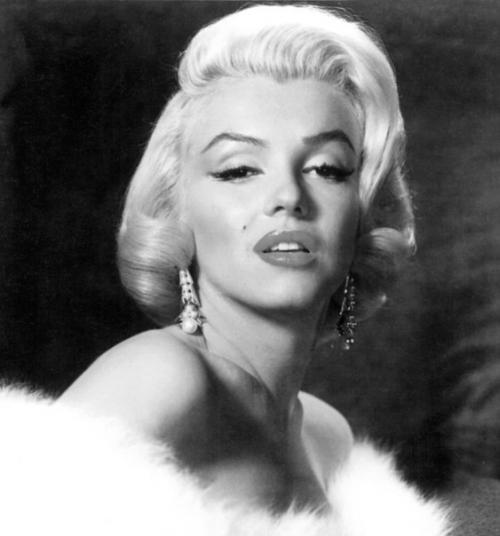 5 культовых причесок знаменитостей ХХ века. 01 5 культовых причесок знаменитостей ХХ века. 01