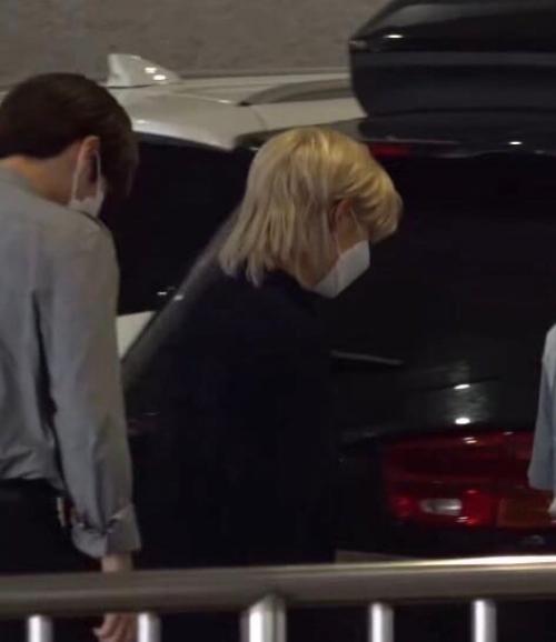 Не старайся, Фелиция, у твоего конкурента причёска все равно лучше. 02 Не старайся, Фелиция, у твоего конкурента причёска все равно лучше. 02