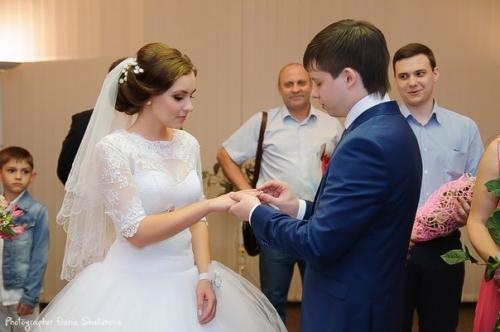 Трогательная и нежная невеста с красивым именем Владислава. 03