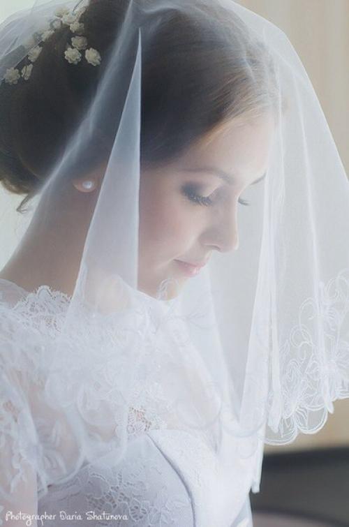 Трогательная и нежная невеста с красивым именем Владислава. 02