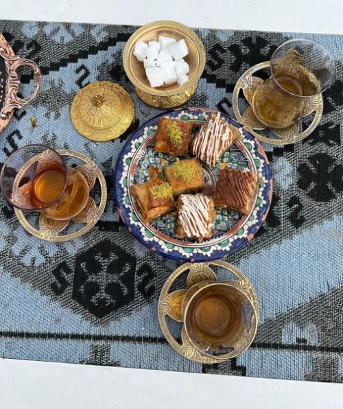 Солнечный Дагестан.  Местные жители, очень гостеприимные и доброжелательные, создали атмосферу нашего отпуска. 04