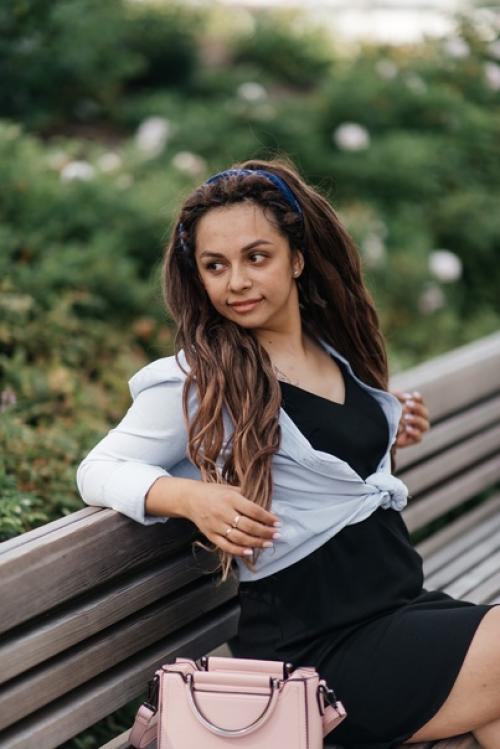 Голливуд. Это причёска популярность в нашем городе набирает. 01 Голливуд. Это причёска популярность в нашем городе набирает. 01