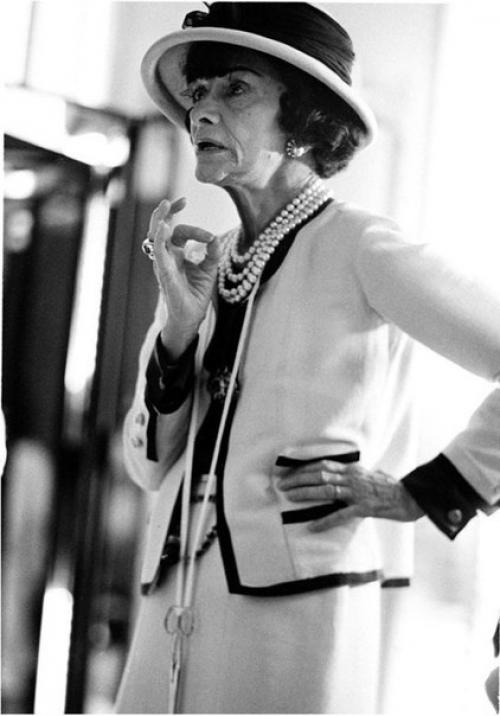 Коко шанель - знаменитая женщина - кутюрье, изменившая мир моды. 06