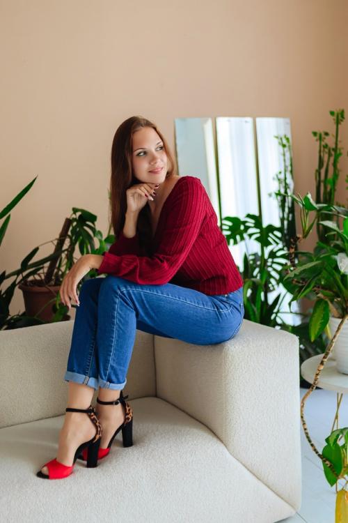 С самого рождения у девочек заложена женственность. 01