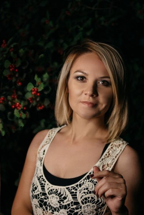 Осень самое удачное время для осенней фотосессии - сентябрь - октябрь. 06