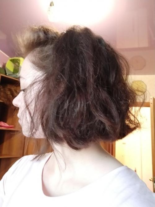 Мне мама с детства навязывала отращивать длинные волосы. 01