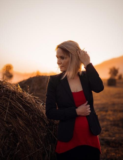 Осень самое удачное время для осенней фотосессии - сентябрь - октябрь. 03