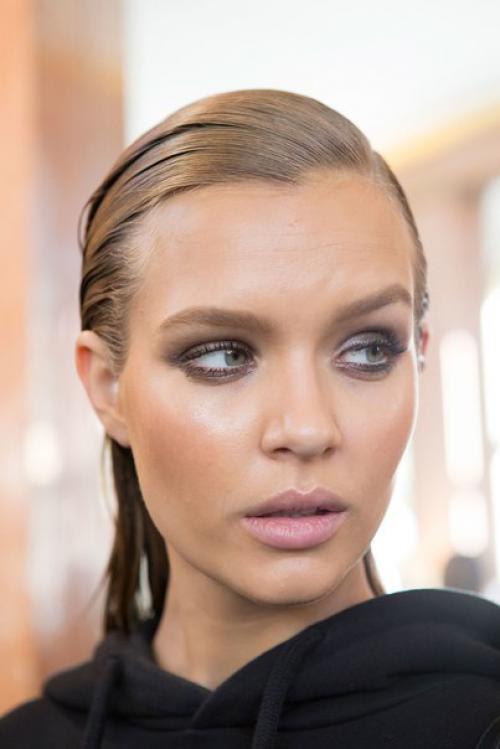 Все самые модные укладки, стрижки и окрашивания 2017 года. 05