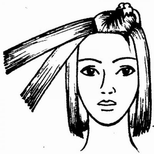 Женская стрижка каре с челкой на косой пробор. 03