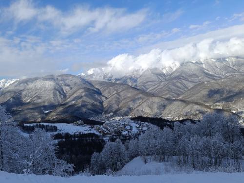 Мои приключения.  А теперь я расскажу и покажу вам обратную сторону катаний на горнолыжке. 01