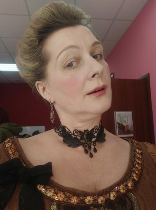 В январе, сразу после праздников, я поучаствовала в съёмках масштабной исторической киноэпопеи. 01