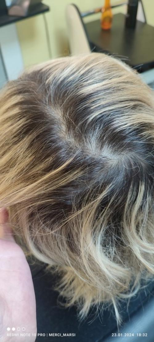 Настоящую женщину, можно узнать даже в глухом лесу туристического похода. 02