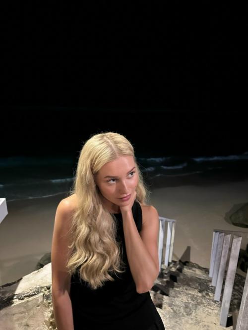 Кристина асмус фото с отдыха с дочерью Настей делится. 06