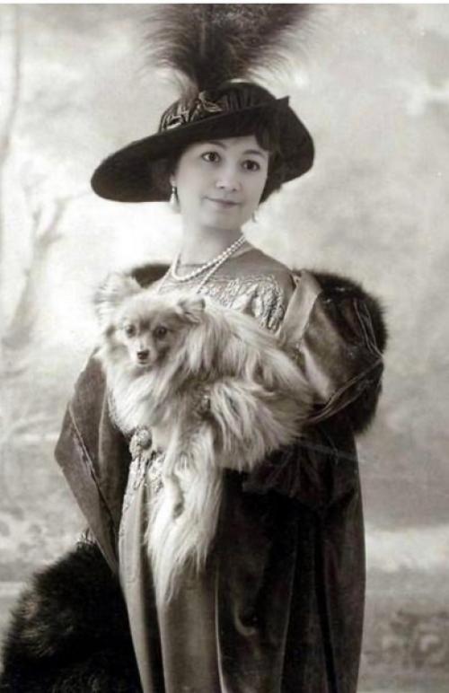 Сейчас так много развлекательных приложений. 04