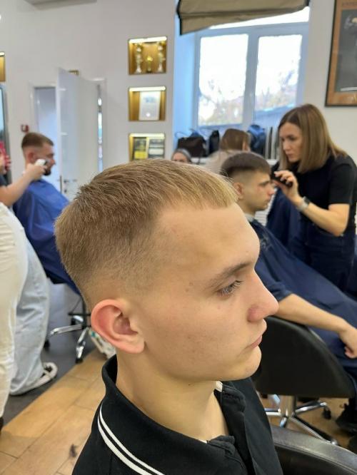 Мк фейд и модные стрижки 2026 года: тенденции и техники. 04 Мк фейд и модные стрижки 2026 года: тенденции и техники. 04